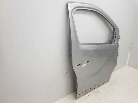 Foto 3ª: Puerta Delantera Derecha Renault Trafic L1H1 29T KOMFORT (2014)