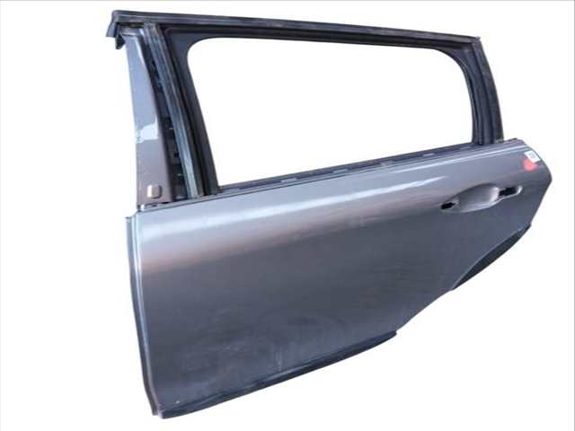 Foto 2ª: Puerta Trasera Izquierda Peugeot 2008 1.2 PURETECH 82 (2013)