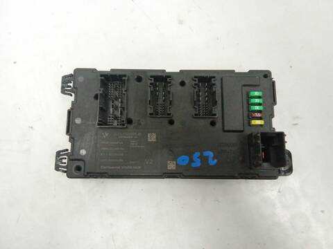 Caja Reles Fusibles Bmw Serie 3 315 320D BERLINA 184CV 135KW