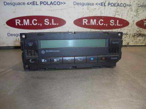 Foto 1ª: Mando Climatizador Volkswagen Bora CONCEPTLINE BERLINA 90CV 66KW [AGR] (1999)