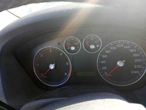 Foto 2ª: Cuadro de Instrumentos Ford Focus AMBIENTE D) BERLINA 116CV 85KW [KKDA] (2006)