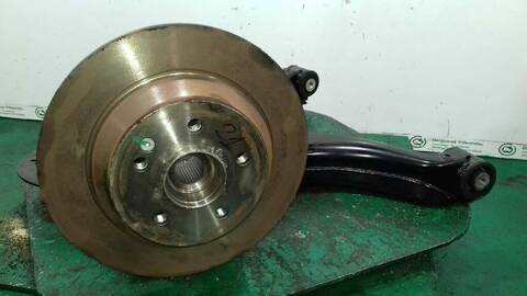 Foto 2ª: Brazo Suspension Trasero Derecho Mercedes Clase V 200 136CV 100KW (2014)