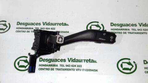 Mando Multifuncion Volkswagen Golf 1.9 TDI BERLINA 105CV 77KW