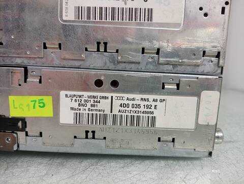 Foto 3ª: Sistema GPS Audi A8 2.5 TDI 179CV (1998)