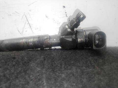 Foto 2ª: Inyectores Mercedes Clase CLK 270 CDI 209.316) 170CV 125KW C209) [OM 612.962,OM 612.967] (2003)