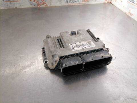 Foto 2ª: Centralita Motor ECU Opel Astra ELEGANCE BERLINA 101CV 74KW (2004)