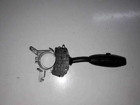 Foto 3ª: Mando Multifuncion Mercedes Clase B 150 180 CDI 245.207) 109CV (2005)