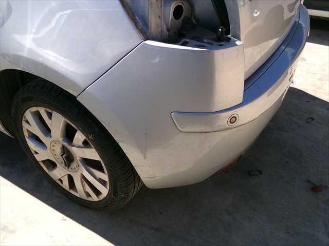 Foto 3ª: Paragolpes Trasero Citroen C4 1.6 G 2004-2010 [NFU] (2007)