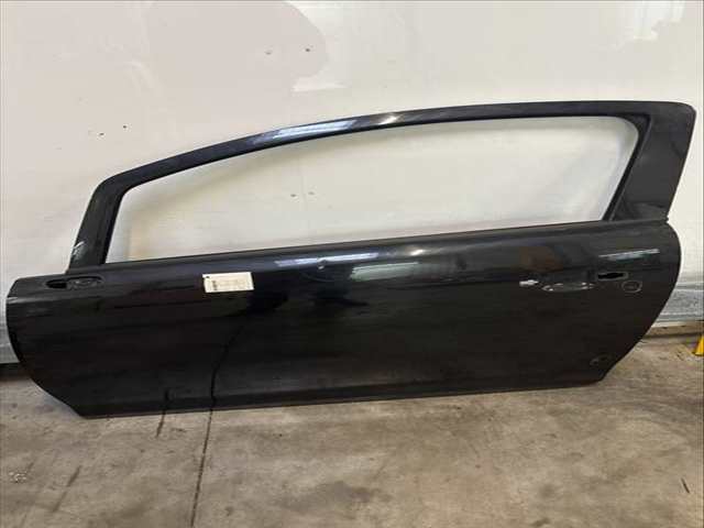 Foto 1ª: Puerta Delantera Izquierda Opel Corsa 120 CV 88KW [LUH A14NEL] (2014)