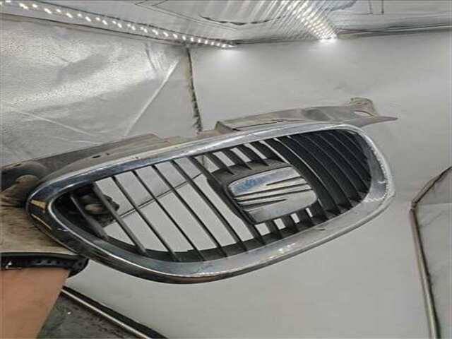 Rejilla Delantera Seat Leon 1.9 STYLANCE - STYLE [1.9 LTR. - 77 KW TDI]