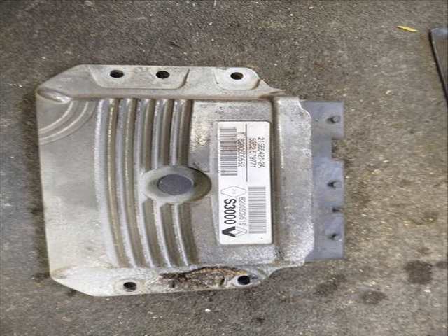 Foto 3ª: Centralita Motor ECU Renault Megane BERLINA II BERLINA 5P