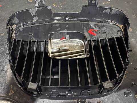 Foto 2ª: Rejilla Delantera Seat Ibiza ASY (2002)