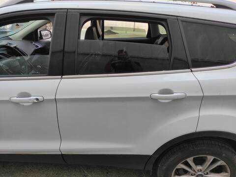 Puerta Trasera Izquierda Ford Kuga M8MD