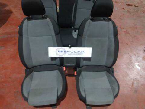 Foto 2ª: Asientos Traseros Alfa Romeo Giulietta 1.6 JTDM CAT 105CV 77KW [940A3000] (2013)