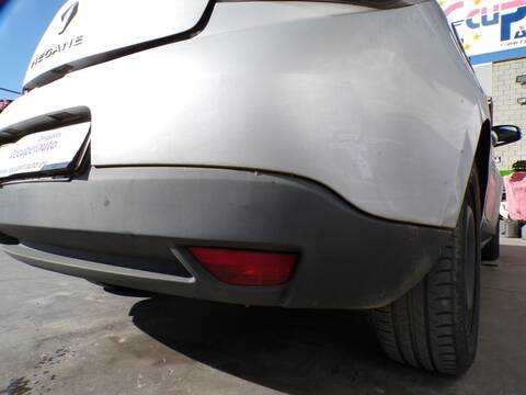 Foto 3ª: Paragolpes Trasero Renault Megane K4M858 III COUPE (2010)
