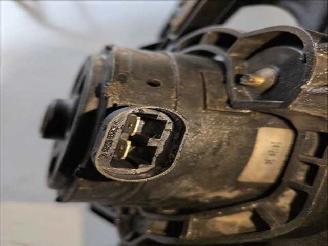 Foto 3ª: Electroventilador Renault Trafic F9Q762 FURGON (2005)