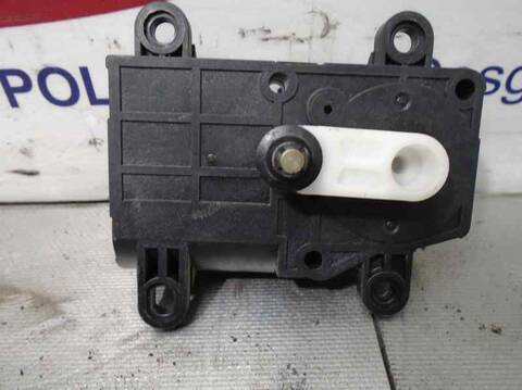 Foto 2ª: Calefacción Kia Carnival 2.9 CDRI EX 144CV 106KW [J3] (2003)