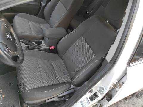 Asiento Delantero Izquierdo Toyota Auris 2ZRFXE