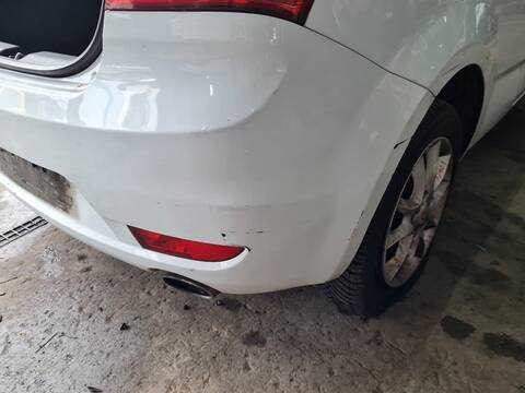 Foto 3ª: Paragolpes Trasero Kia Ceed 116CV [D4FB] (2010)