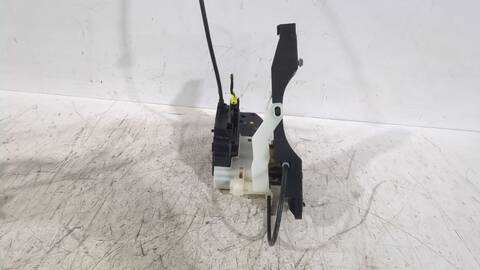 Foto 3ª: Cerradura Puerta Trasera Derecha Kia Ceed 1.6 CRDI HATCHBACK ED) [D4FB] (2007)