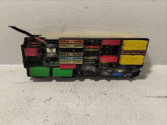 Caja Reles Fusibles Peugeot 2008 1.2 12V E 82CV