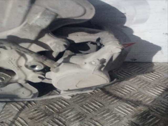 Foto 2ª: Mangueta Delantera Derecha Mercedes Clase C 160 C 220 CDI 204.008) BERLINA 170CV 125KW [646811] (2008)