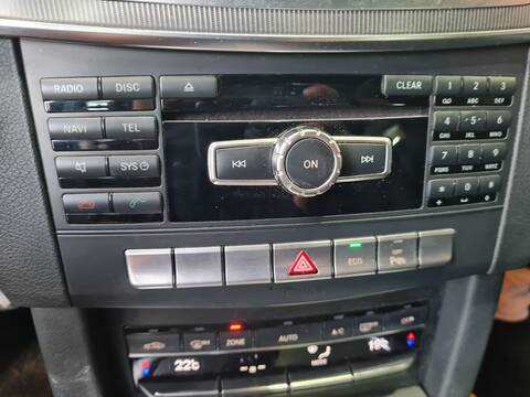 Sistema GPS Mercedes Clase E 180 250 CDI BLUEEFFICIENCY 212.003) 204CV 150KW