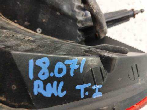 Foto 4ª: Piloto Trasero Izquierdo Kia Rio 82CV 60KW (2005)