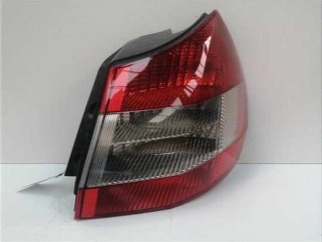 Piloto Trasero Derecho Renault Scenic 1.9 CONFORT AUTHENTIQUE [1 9 LTR. - 96 KW DCI DIESEL FAP] 131CV JM) 2003 )