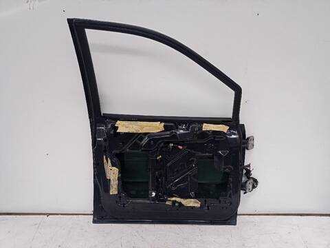 Foto 3ª: Puerta Delantera Izquierda Chrysler Voyager 2.5 TD FAMILY 116CV [425CLIRSX] (1995)