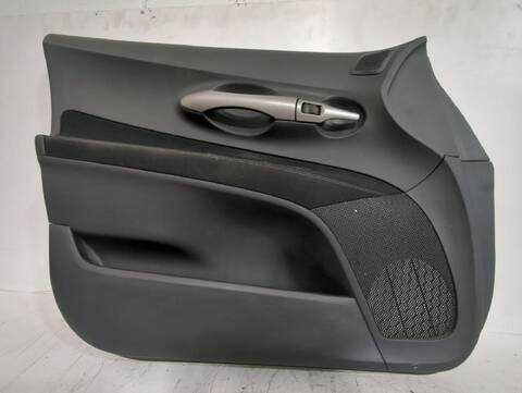 Tapizados Cartoneras Toyota Auris 1.33 DUAL-VVTI NRE150_) 101CV