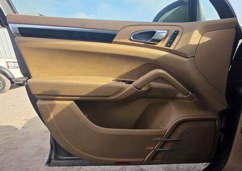 Tapizados Cartoneras Porsche Cayenne M059E AUT.