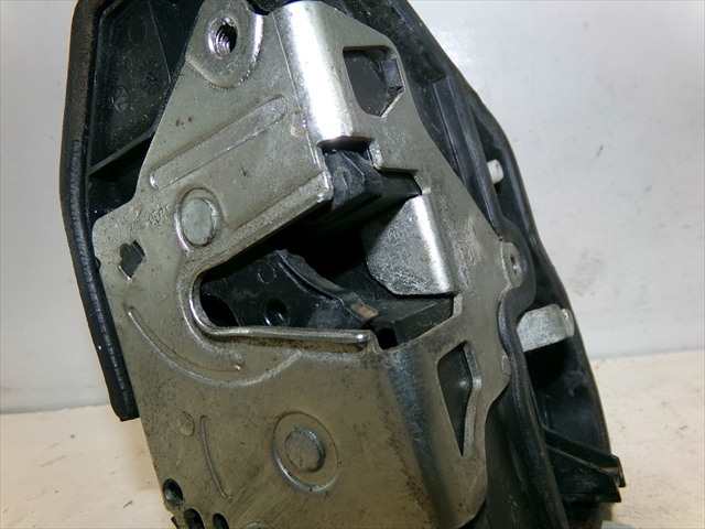 Foto 2ª: Cerradura Puerta Delantera Izquierda Bmw Serie 5 525 2.5 D E60 2004-2010 [256D2] (2005)