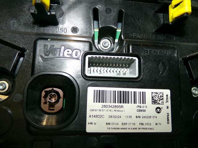 Foto 4ª: Pantalla Multifuncion Renault Captur 1.0 G 2019-2024 [H4DF4] (2024)