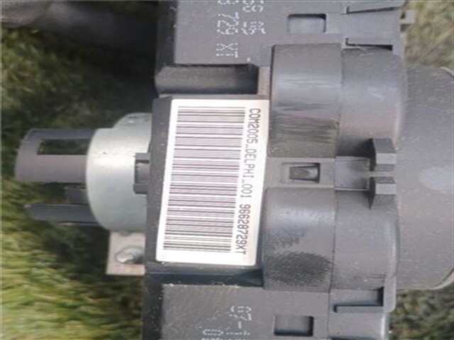 Foto 2ª: Mando Multifuncion Peugeot 307 1.6 SW PACK [1.6 LTR. - 66 KW 16V HDI] [9HX]