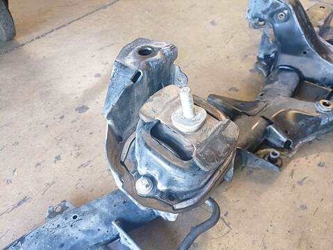 Foto 2ª: Puente Delantero Bmw X5 XDRIVE30D 3 TD CAT 235CV (2006)