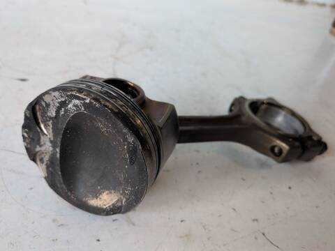 Foto 3ª: Despiece Motor Renault Megane DYNAMIQUE 1.2 16V TCE 116CV (2008)