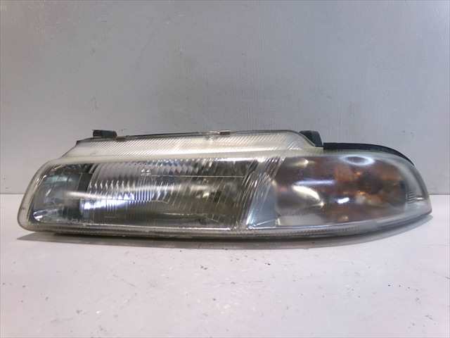 Faro Izquierdo Chrysler Stratus 2.0 G 1995-2001