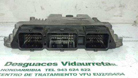 Foto 2ª: Centralita Motor ECU Renault Megane 1.9 DCI DIESEL BERLINA 120CV 88KW II BERLINA 5P [F9Q B8] (2003)