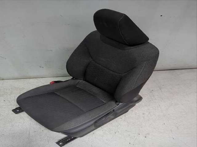 Foto 3ª: Asiento Delantero Izquierdo Toyota Yaris 1.5 HYBRID MXPJ10) 116CV [M15A-FXE] (2020)