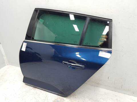 Foto 3ª: Puerta Trasera Izquierda Renault Megane TECH ROAD 101CV [H5F408] (2015)