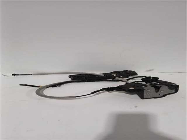 Foto 3ª: Cerradura Puerta Trasera Derecha Volkswagen T-Cross 1.0 TSI 110CV [DLAA] (2018)