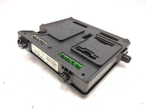 Foto 1ª: Centralita Motor ECU Renault Megane 1.6 16V BZ1B BZ1H) HATCHBACK 110CV 81KW III HATCHBACK BZ0/1_ B3_) [K4M858] (2008)