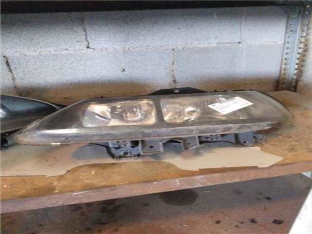 Faro Izquierdo Renault Laguna 1.6 16V (B568. B561)