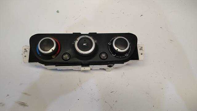 Mando Calefacción A. A. Renault Megane 1.5 DCI MEGANE III