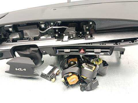 Foto 3ª: Kit Airbag Kia Niro 1.6 GDI HYBRID 141CV 104KW [G4LL] (2024)