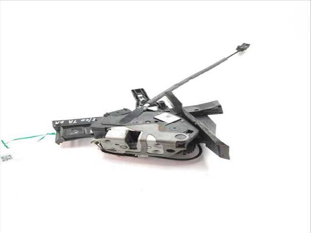 Foto 2ª: Cerradura Puerta Trasera Derecha Ford Focus 1.6 TDCI (2010)