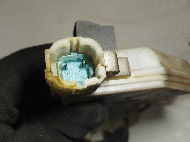 Foto 3ª: Cerradura Maletero Portón Nissan Patrol 2.8 TD [RD28ETI] (1999)