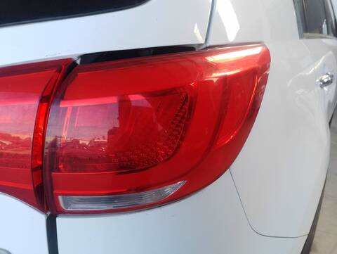 Foto 2ª: Piloto Trasero Derecho Kia Sportage BUSINESS 2WD 116CV 85KW [D4FD] (2015)