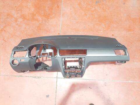 Salpicadero Skoda Spaceback 1.6 TDI 90CV 66KW